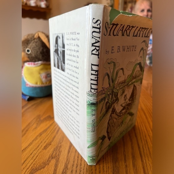VINTAGE 1945 First Book Club Edition Stuart Little by EB White - Picture 3 of 8